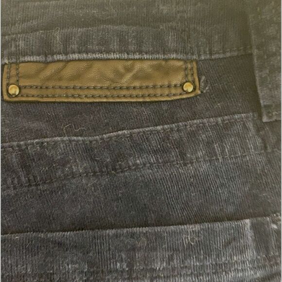 G by Guess - Skinny Velvety Corduroy Pants in Navy - Men's size 36 x 31 - Picture 8 of 14